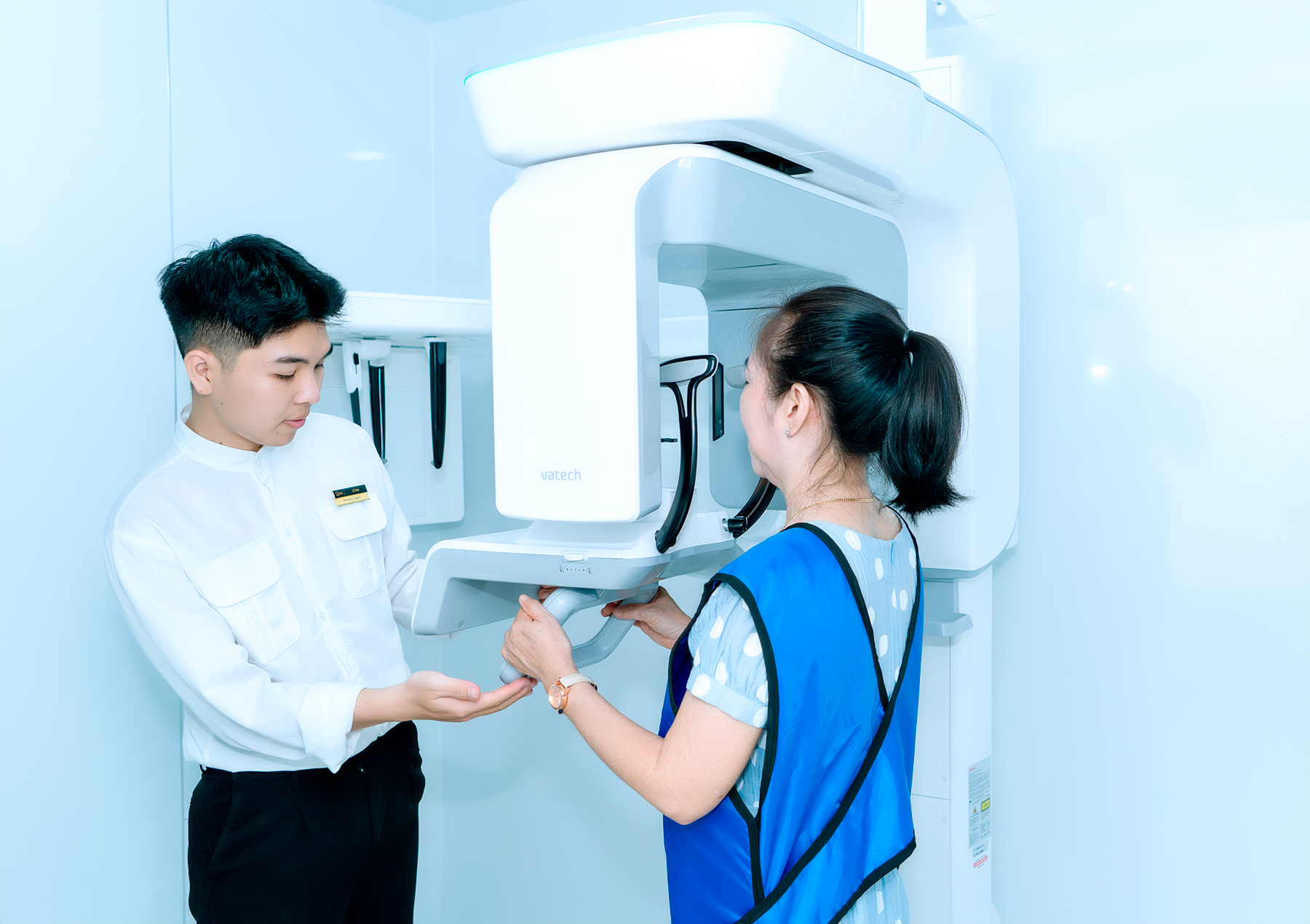 máy chụp CT hiện đại tại nha khoa ami